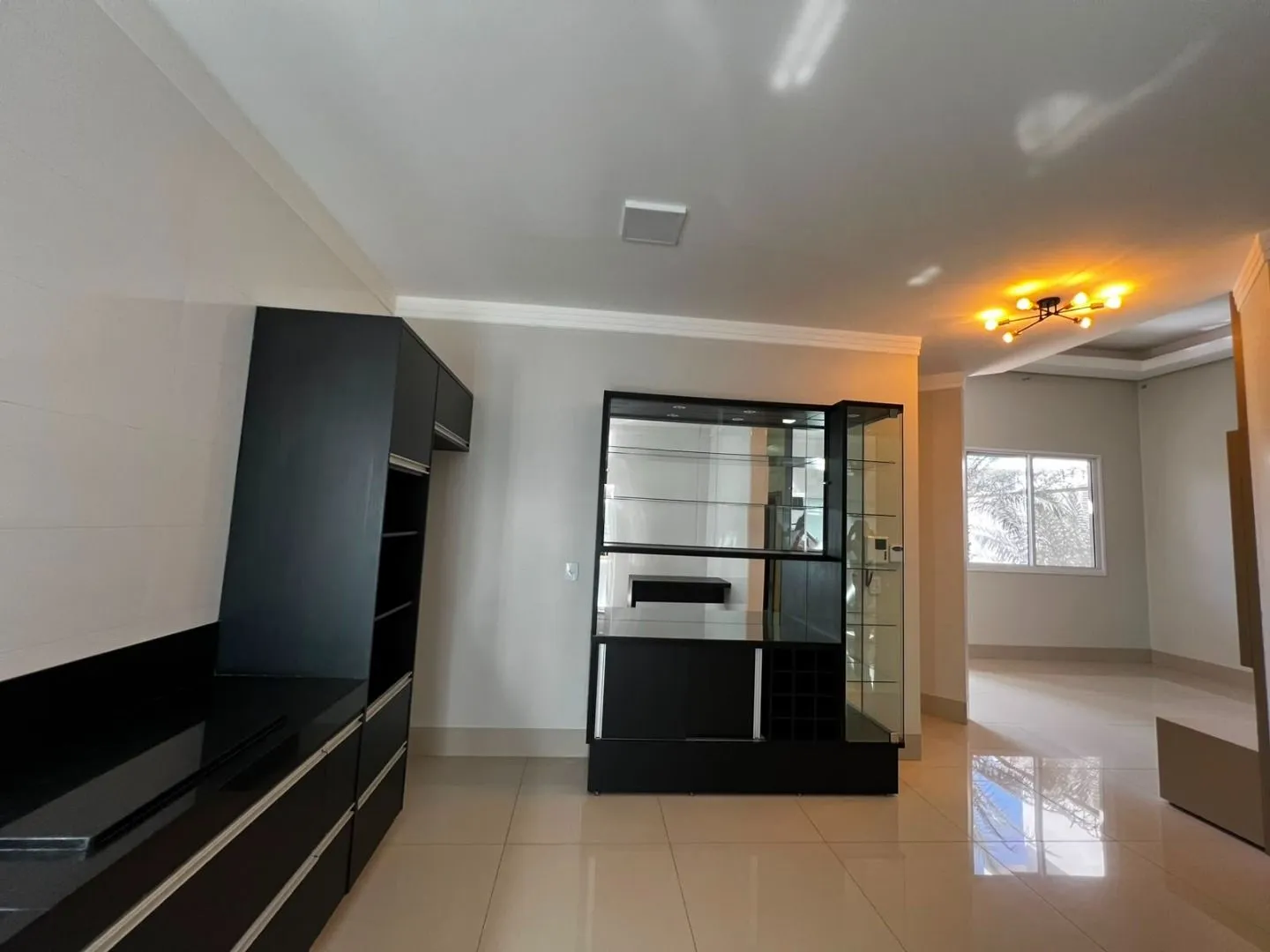 Imagem Casa com 3 dormitórios à venda, 206 m² por R$ 893.000,00 - Alto Limoeiro - Patos de Minas/MG