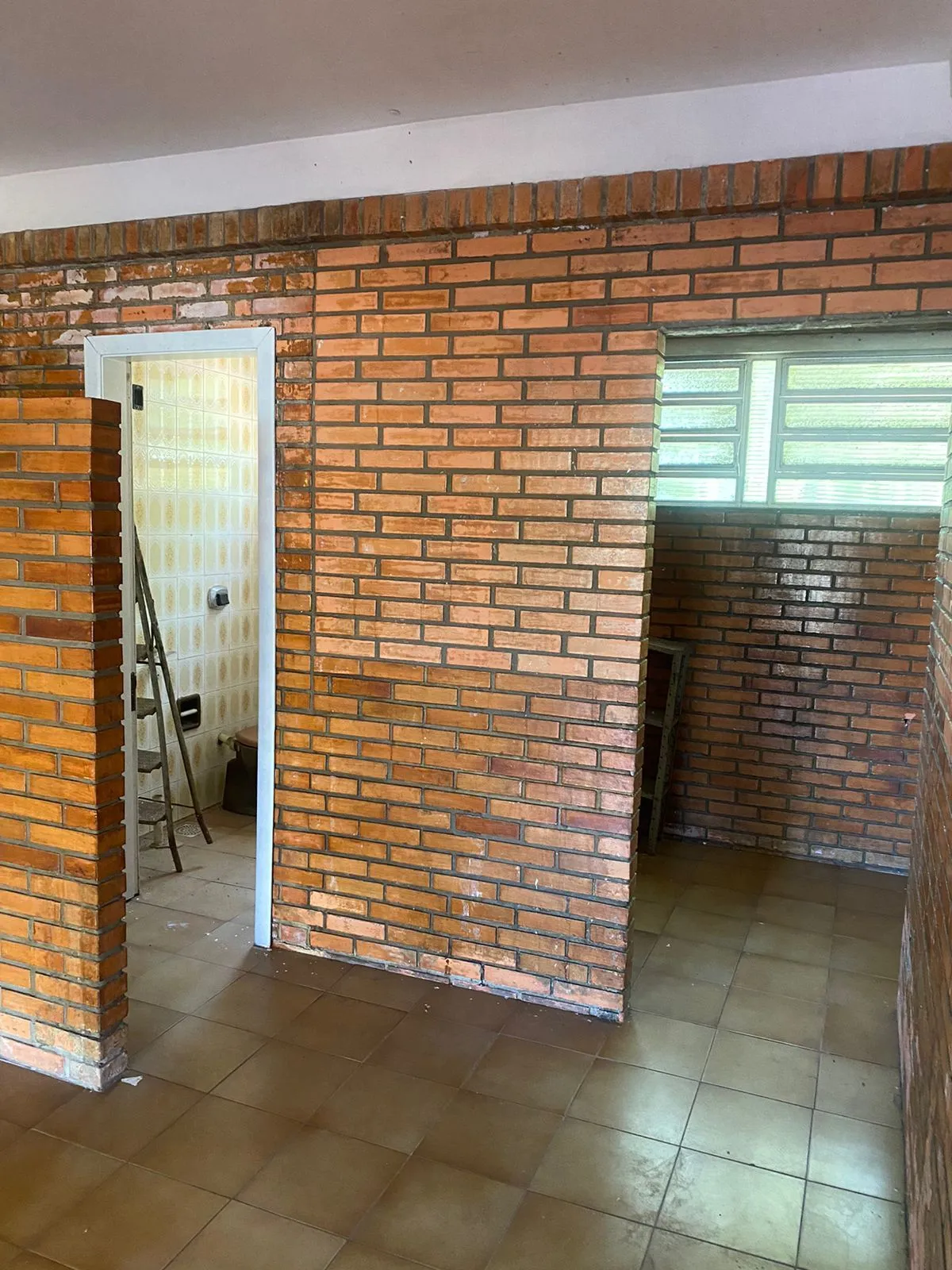 Imagem Terreno para Venda - 615m² Bairro Ipanema