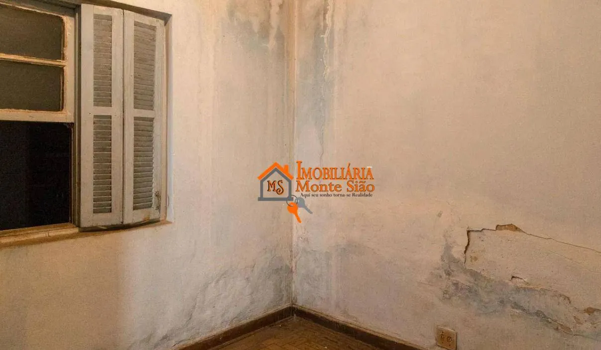 Imagem Casa com 3 dormitórios à venda, 240 m² por R$ 675.000 - Vila Augusta - Guarulhos/SP