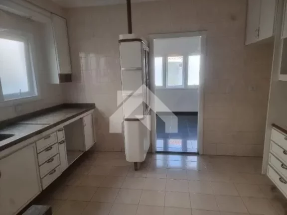 Imagem Casa de Condomínio em Alphaville - Santana de Parnaíba