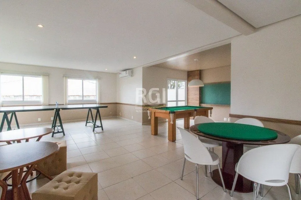 Imagem Apartamento para Venda - 54m², 2 dormitórios, 1 vaga - Passo da Areia