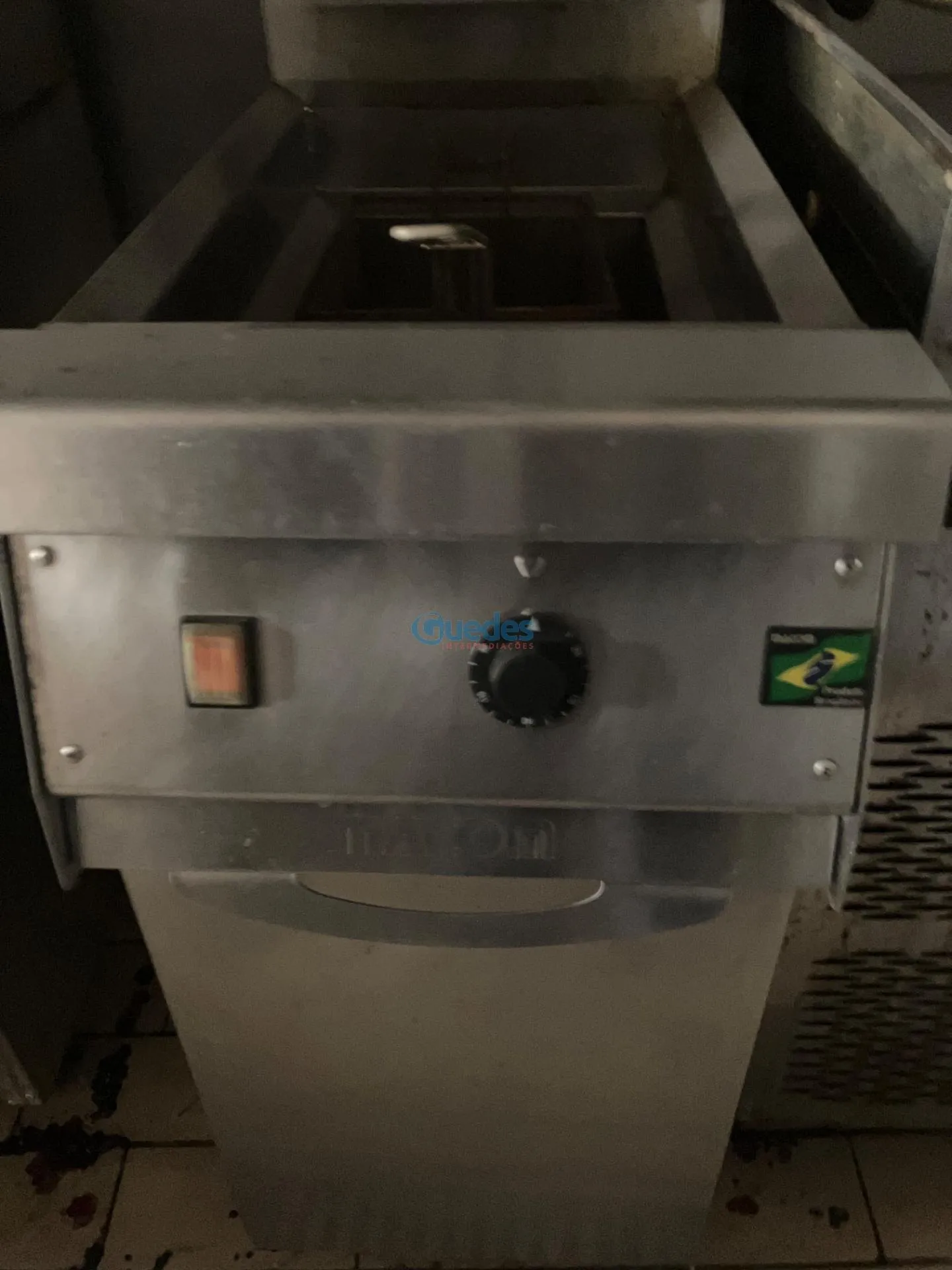 Imagem Imóvel comercial à venda, inclui instalações para restaurante. R$ 1.400.000