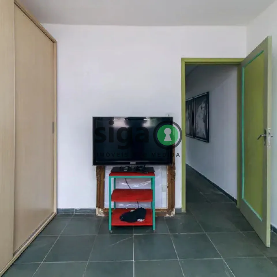 Imagem Casa de 69 m² na Vila Cordeiro com 2 Quartos e Excelente Localização.