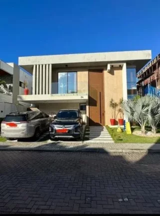 Foto do imóvel Casa alto padrão a venda na Av. Priscila Dutra