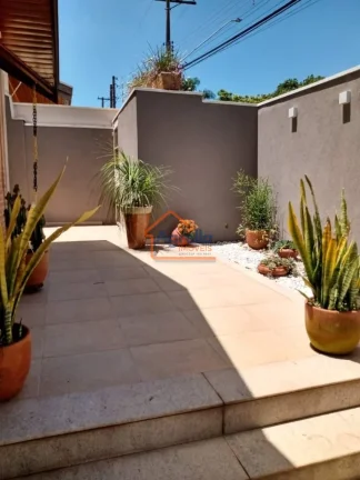 Imagem Casa à venda no bairro Jardim Tropical - Mogi Mirim/SP