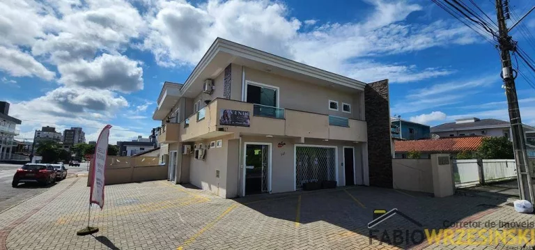 Imagem Sobrado Comercial e Residencial no bairro Costa e Silva
