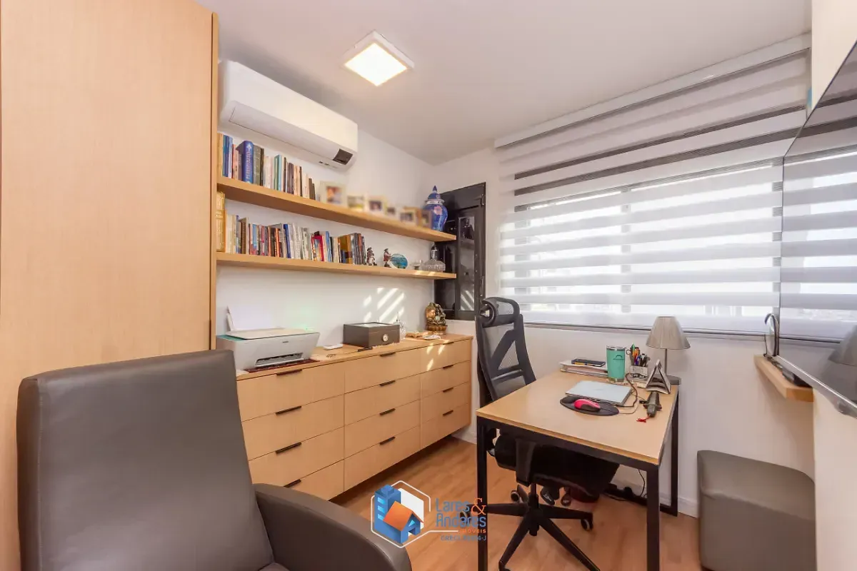 Imagem Cobertura para venda em Vila Gumercindo com 4 quartos, sendo 1 suíte, 180m²