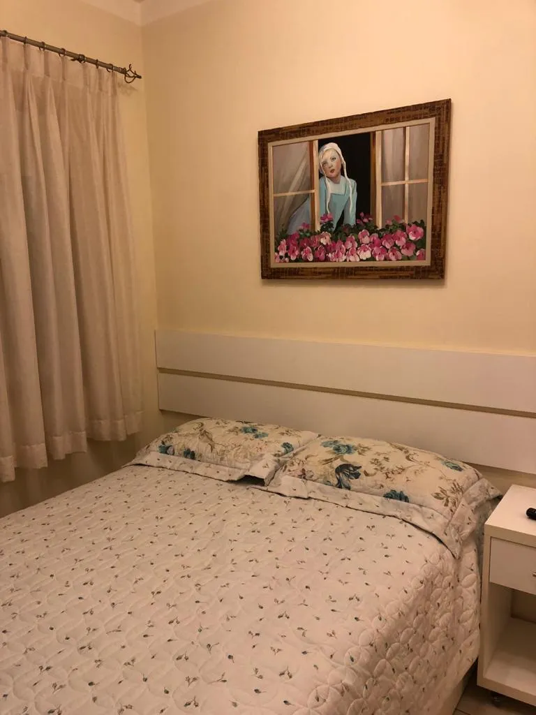Imagem Apartamento 2 Dormitórios - Bairro Centro