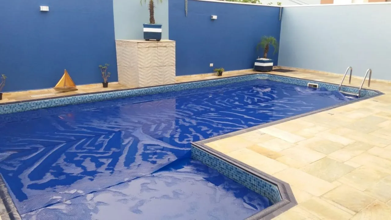 Imagem Casa de Condomínio com 4 Quartos à venda - Jardim Residencial Martinez