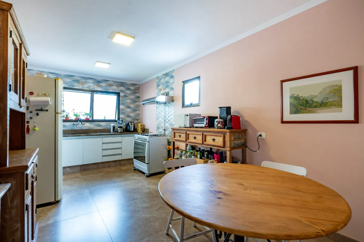 Imagem Apartamento para venda em Vila Andrade com 4 quartos, sendo 2 suítes, 180m2