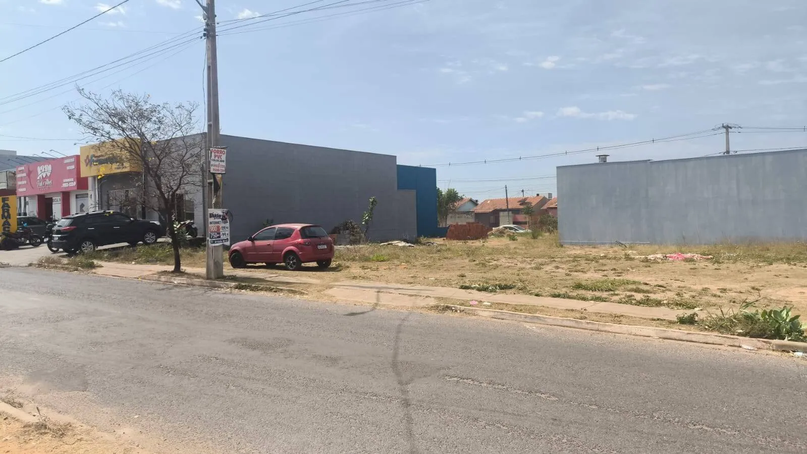 Imagem Terreno Comercial 20x28 -Residencial Santa Terezinha