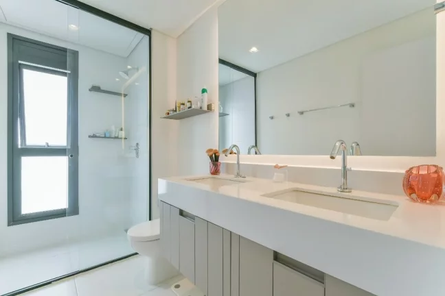 Imagem Apartamento à venda em São Paulo, Cerqueira C?(C)sar, com 3 quartos, 175m2