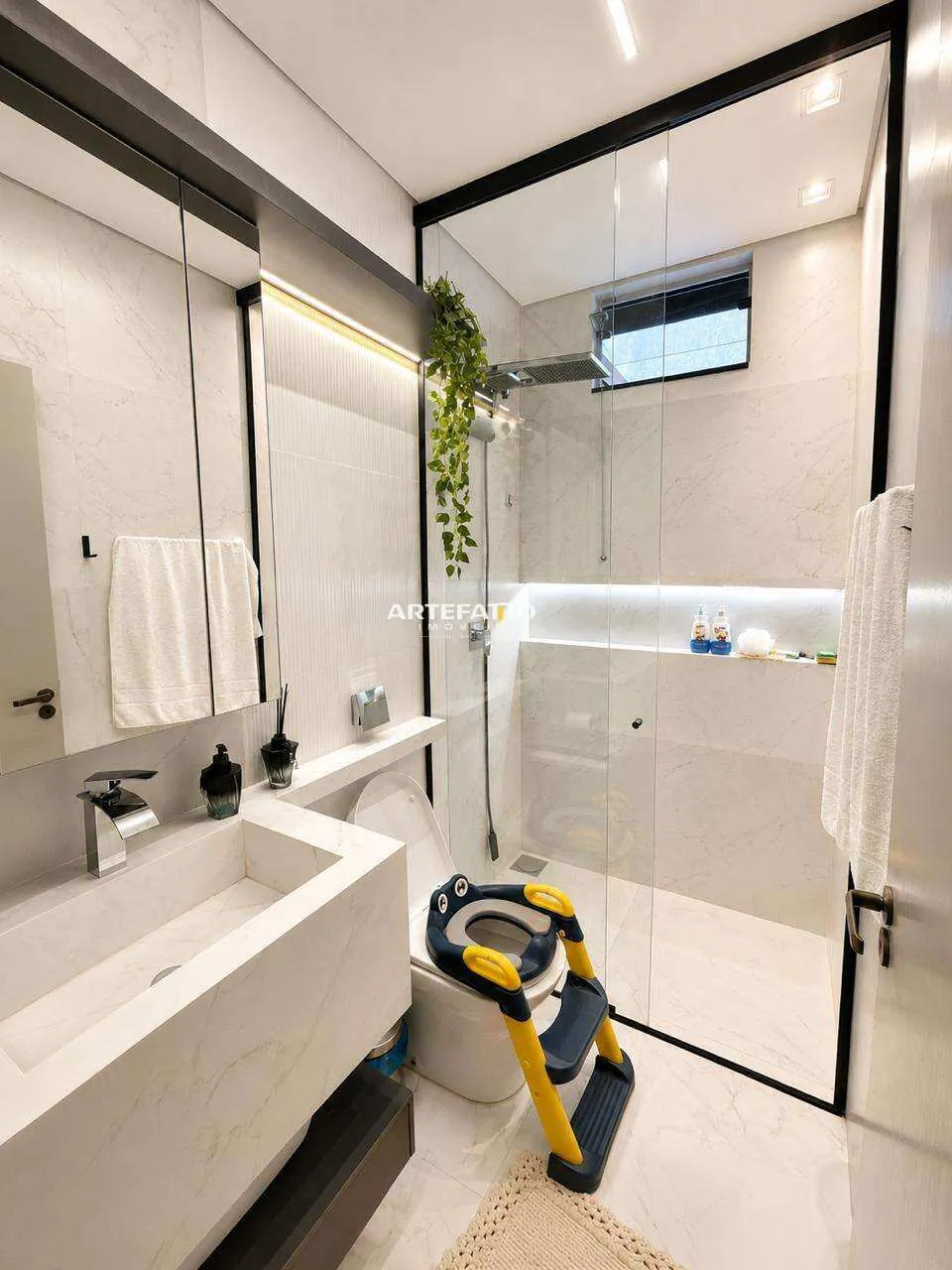 Imagem Casa à venda em Franca, Prolongamento Jardim Ângela Rosa, com 3 quartos, 107m2