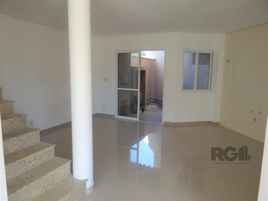 Imagem Casa / sobrado no Condomínio Verdes Campos de 3 dormitórios DESOCUPADA