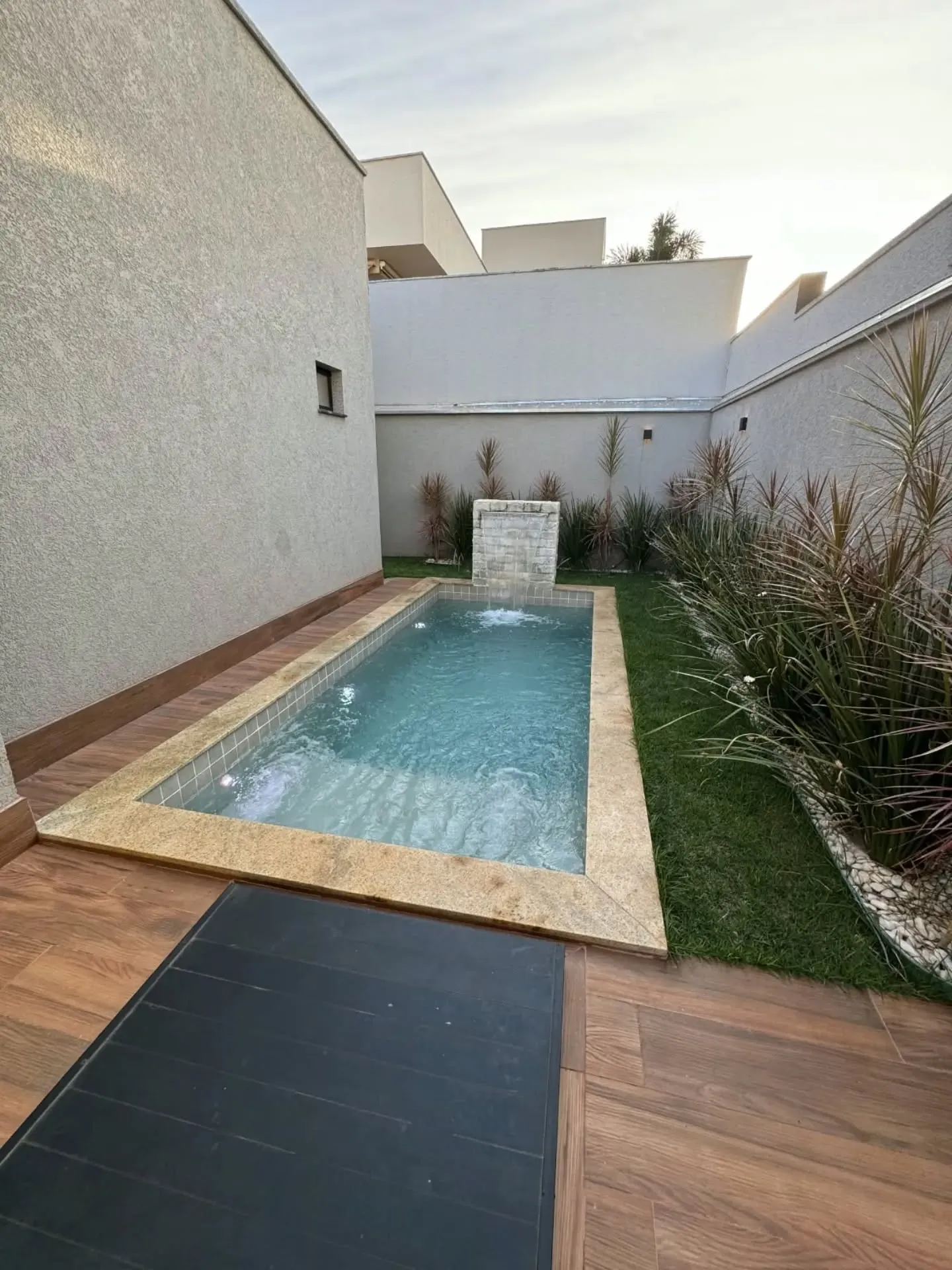 Imagem Casa Terrea 4 Suites No Terras Alpha 1