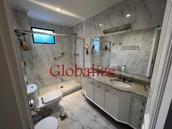 Imagem Lindo apartamento amplo com 3 dormitórios com suítes, garagem demarcada no bairro do gonzaga em Santos por R$ 1.900,000,00