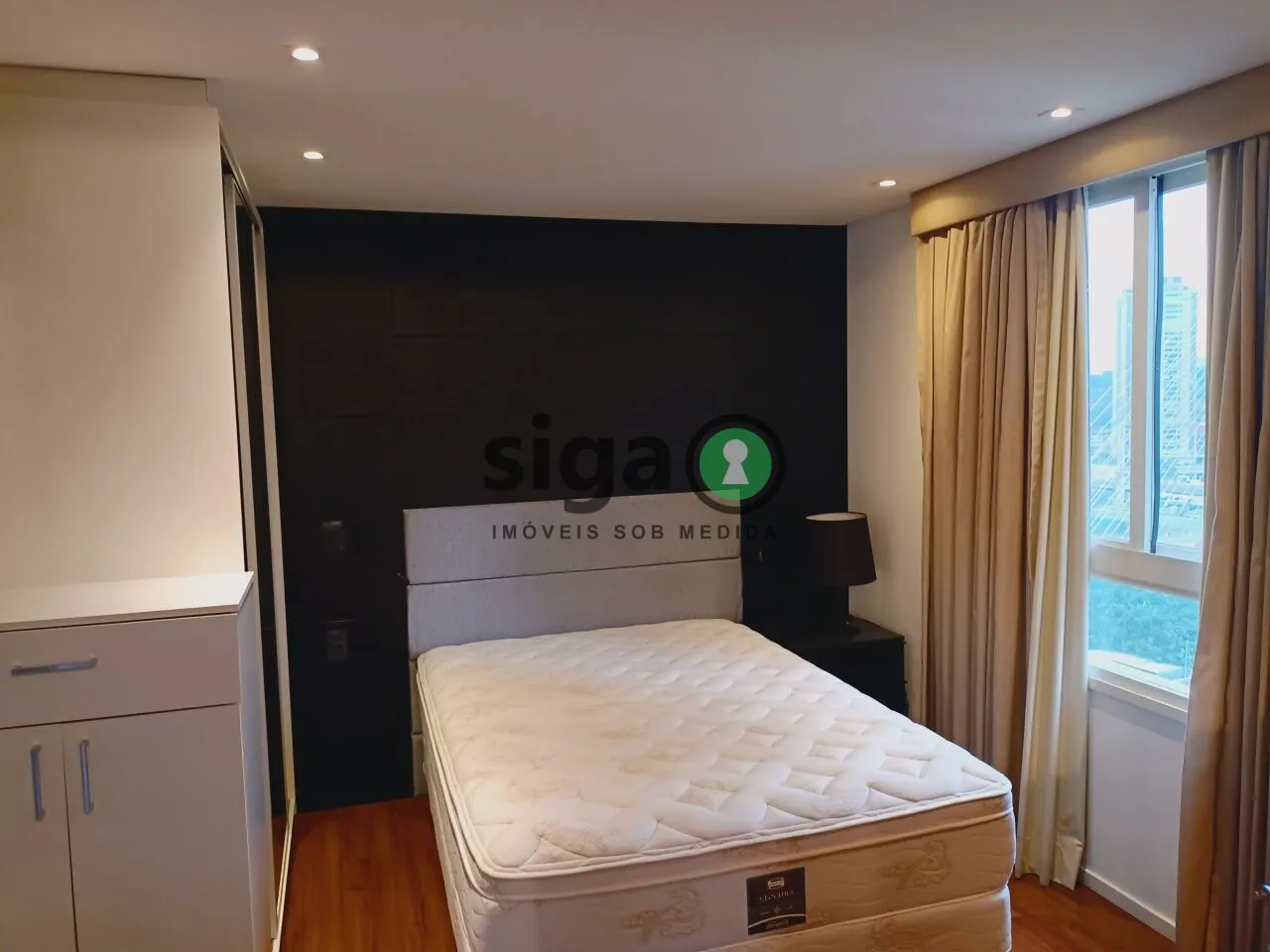 Imagem Apartamento Mobiliado com 1 quarto, 2 banheiros e 1 vaga para alugar no Brooklin