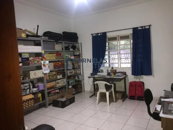Imagem CASA NA LAJE 3 SUÍTES COND. FECHADO NO JOCKEY RUA 01 VICENTE PIRES TERRENO DE 875M²