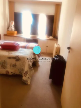 Imagem Apartamento à venda, 142m² com 3 dormitórios e 1 vaga em Higienópolis, SP.