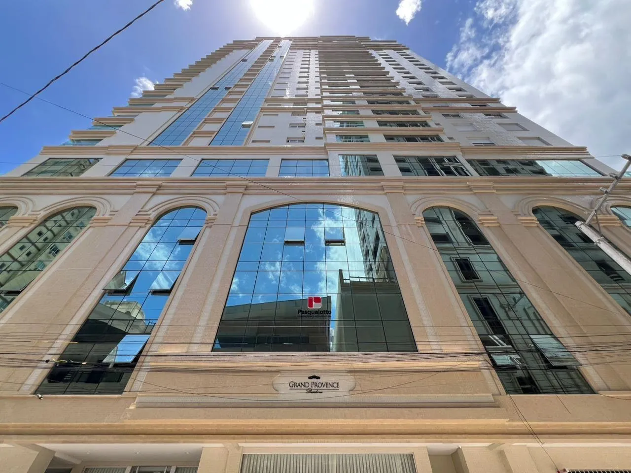 Foto do imóvel Apartamento com vista para o mar à venda com 179.5m2 por R$ 4.800.000,00