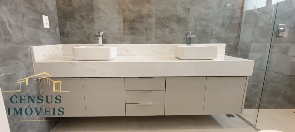 Foto do imóvel: Casa à venda no Condomínio Mont Alcino, com 3 Suítes, piscina e 4 vagas de garagem, no Bairro Jardim América, Valinhos-SP em Condomínio Mont´Alcino