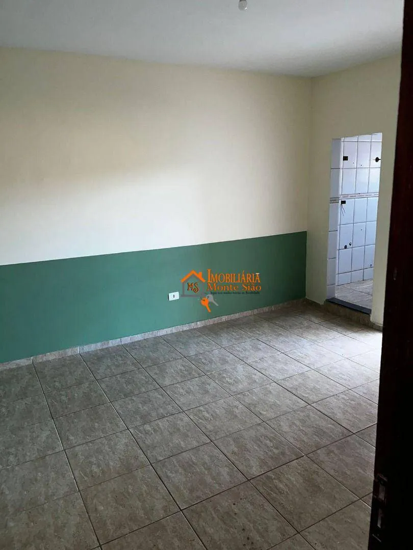 Imagem Sobrado com 3 dormitórios à venda, 260 m² por R$ 440.000 - Jardim Fortaleza - Guarulhos/SP