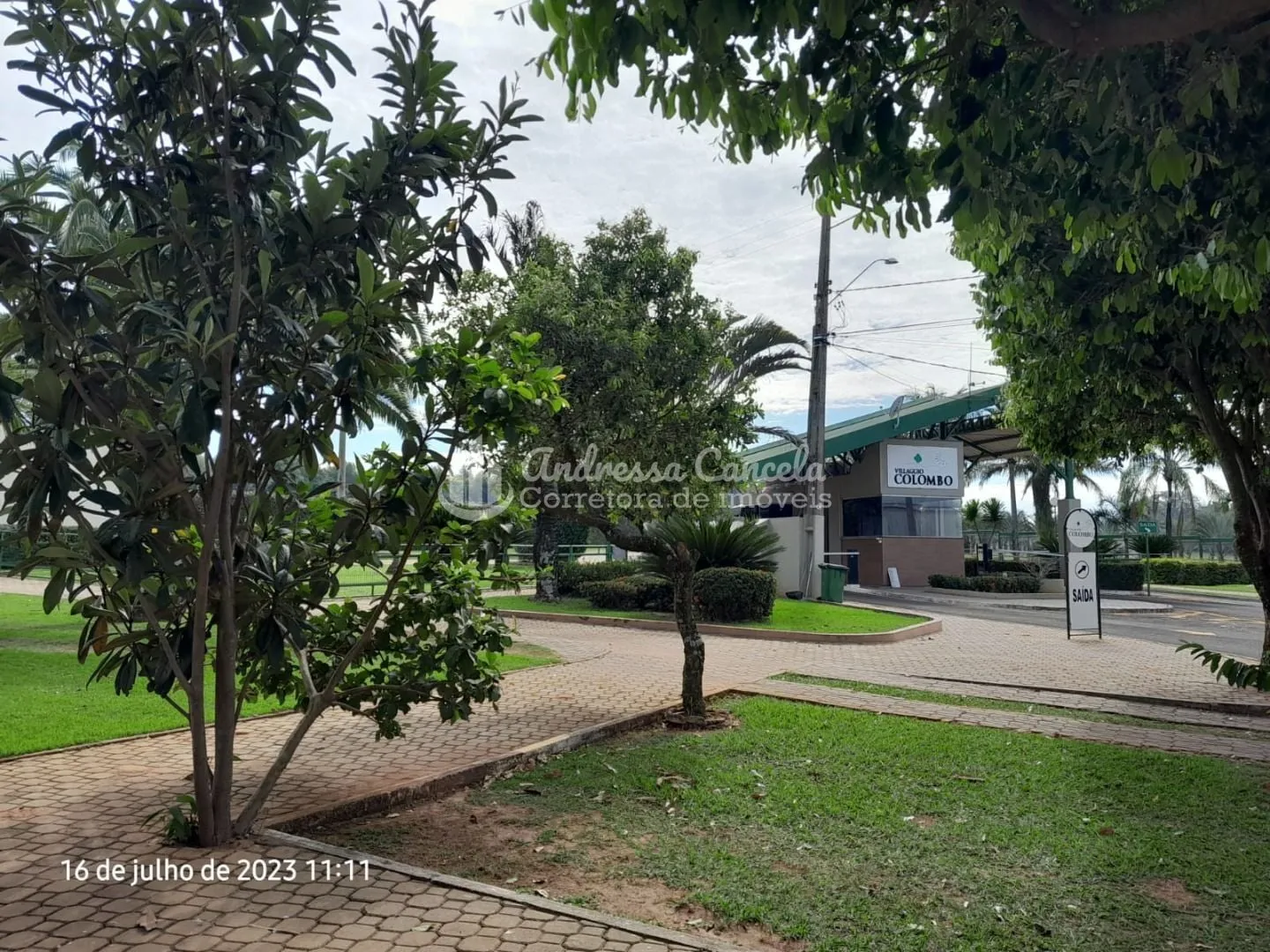 Imagem Condomínio Villagio Colombo - Rancho com 3 dormitórios à venda, 242 m² por R$ 850.000,00 - Villagio Colombo - Mendonça/SP