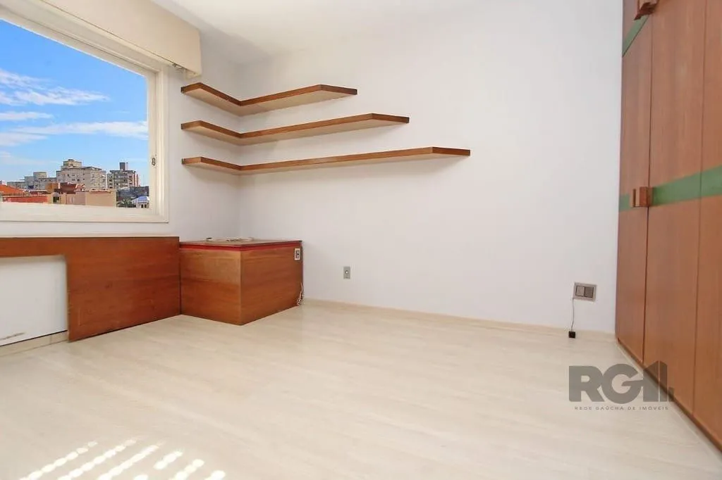 Imagem Excelente apartamento de 148m² com 3 dormitórios e 2 vagas.