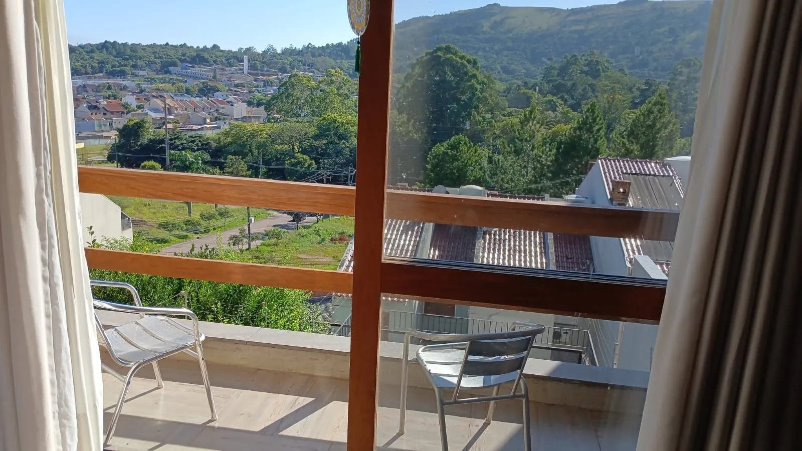 Imagem Casa a venda com piscina de 3 dormitórios em porto alegre