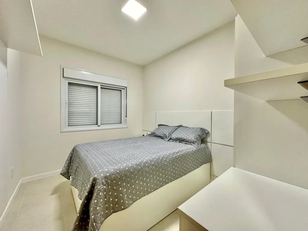 Imagem Apartamento 3 Dormitórios - Bairro Navegantes