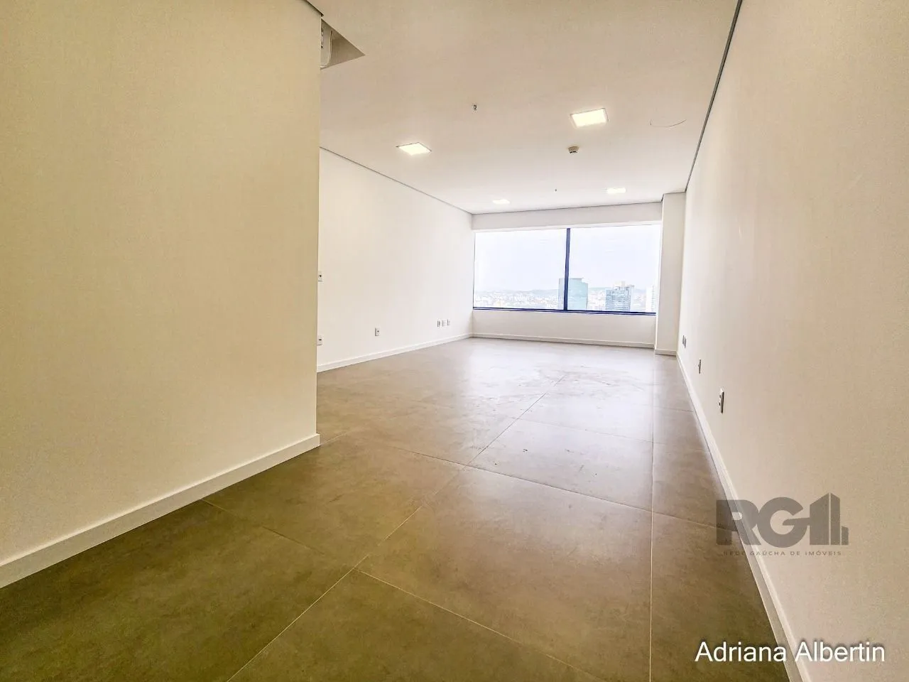 Imagem Conjunto/Sala para Locação/Aluguel - 34.26m², 0 dormitórios, Praia de Belas
