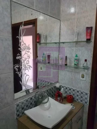 Imagem Casas / Padrão na cidade de Guarujá
