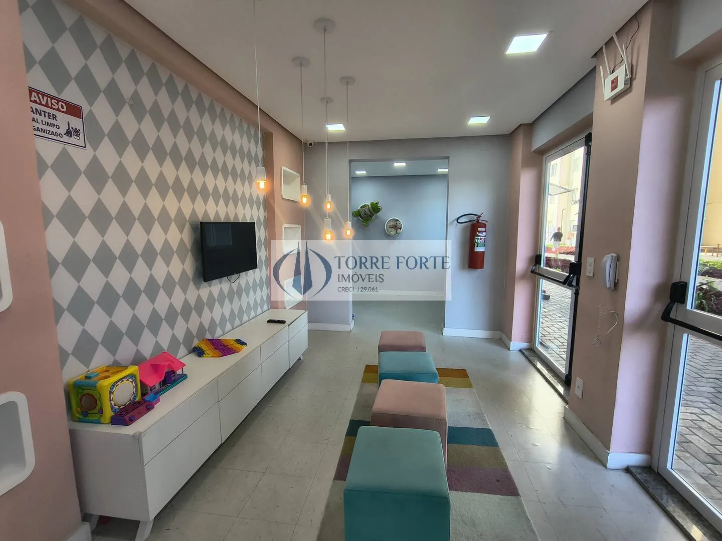 Imagem Lindo Apartamento novo com 2 Dormitórios