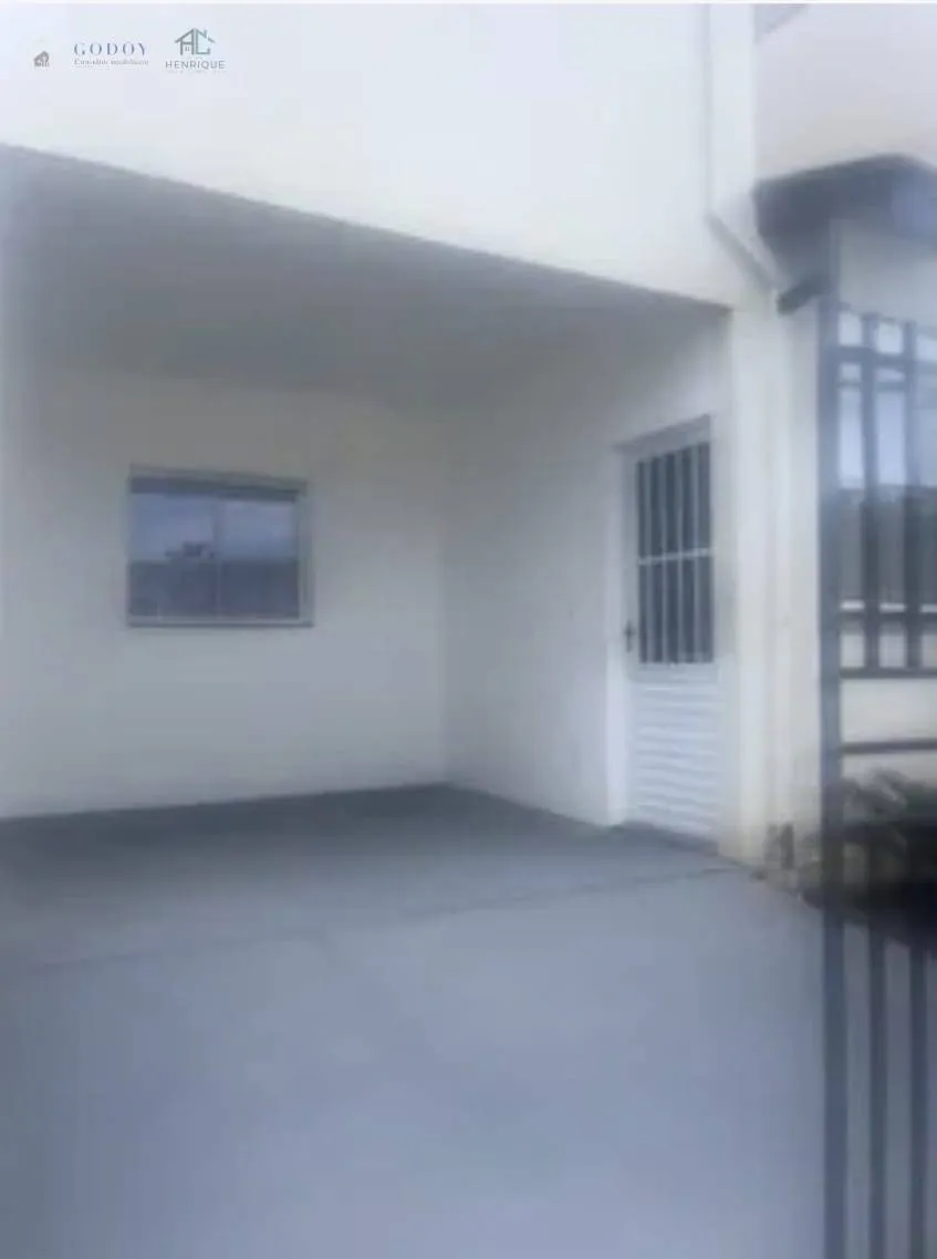 Imagem Sobrado à Venda no Jardim Regina - Pindamonhangaba