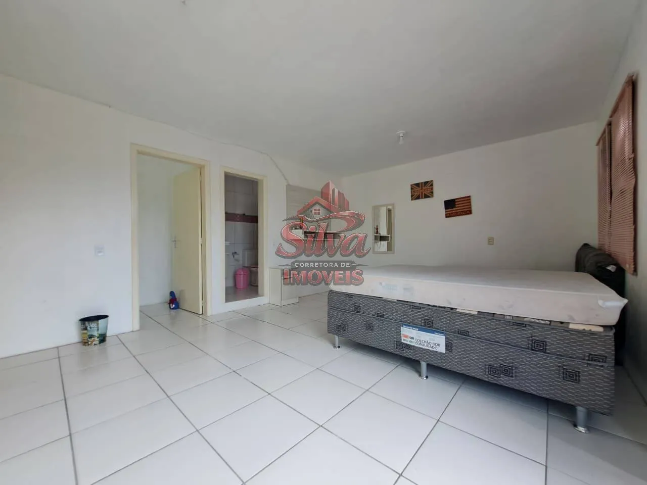 Imagem 1158 |Casa 4 dormitórios com suíte a 260m do mar
