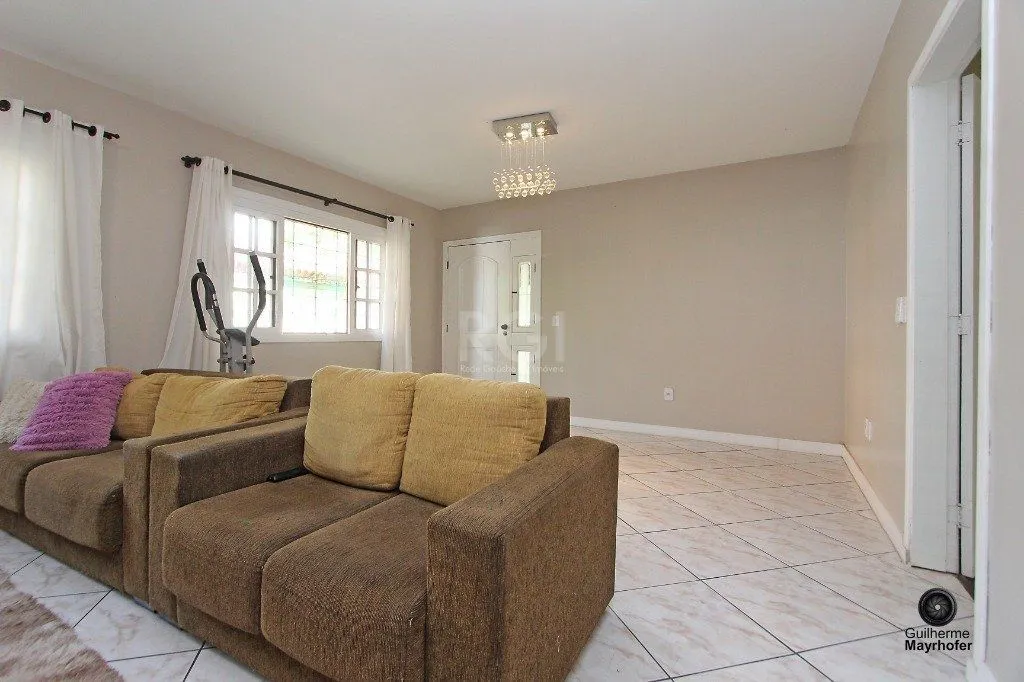 Imagem Casa para Venda - 400m², 5 dormitórios, sendo 1 suites, 3 vagas - Jardim Itu Sabará