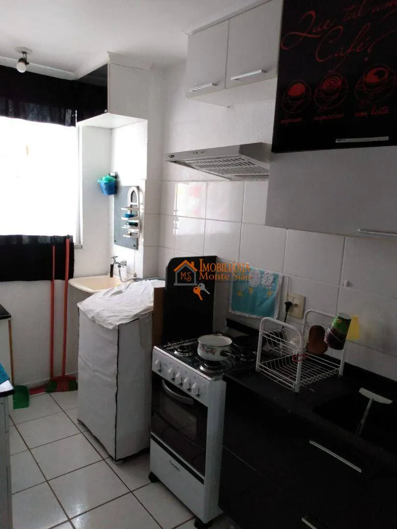Imagem Apartamento com 2 dormitórios para alugar, 48 m² por R$ 1.957,19/mês - Água Chata - Guarulhos/SP