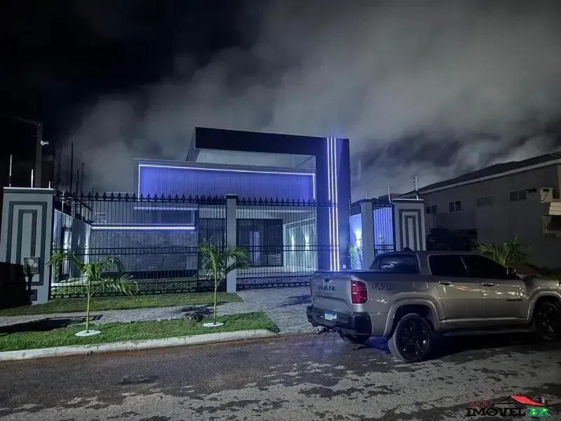 Imagem Casa com 3 Quartos à Venda, 420 m² em Parque dos Ingás - Nova Mutum