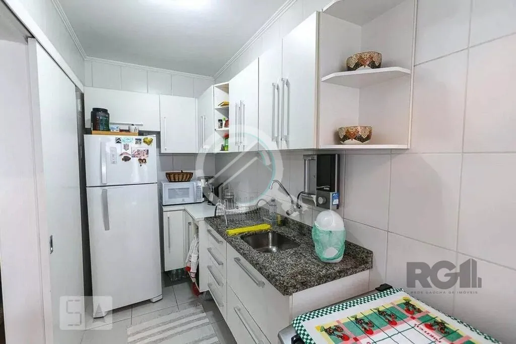 Imagem Apartamento Amplo e Aconchegante no Bairro Azenha, Porto Alegre Se você busca conforto, praticidade...