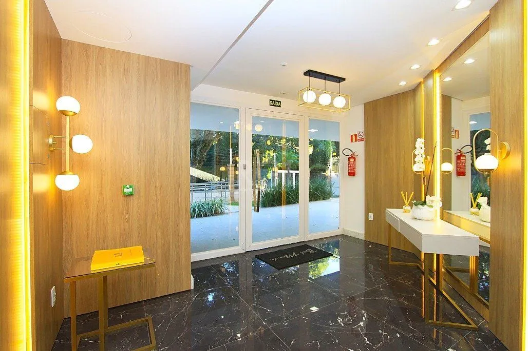 Imagem Apartamento para comprar no bairro Jardim Botânico com 2 quartos (1 suíte)