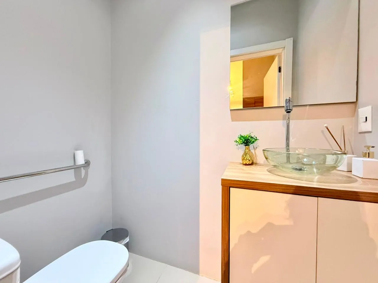 Imagem Ponto Comercial à venda com 68m2 por R$ 210.000,00