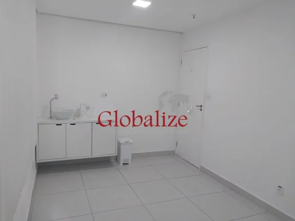 Imagem Sala comercial de 80,00 m² no Boqueirão, Santos-SP! Espaço com 4 salas, 2 banheiros, 1 vaga de garagem e 4 aparelhos de ar condicionado.