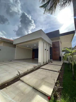 Foto do imóvel Casa à venda em Goianésia/GO em Rua 11