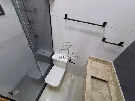 Imagem Espaçosa Casa Geminada 3 Quartos em Caiçara, Praia Grande