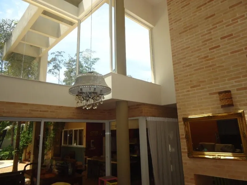 Imagem Casa de luxo em condomínio exclusivo com 4 suítes e 500m² em Valinhos-SP no Condomínio Village Visconde de Itamaracá.
