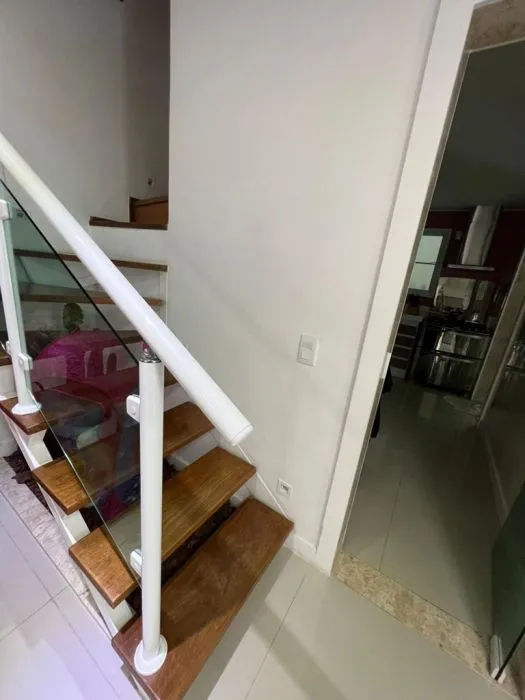 Imagem Jardins de Monet: casa triplex 260 m² e 4 quartos