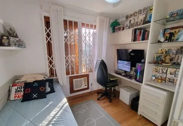 Imagem Apartamento no bairro Teresópolis de 2 dormitórios e vaga