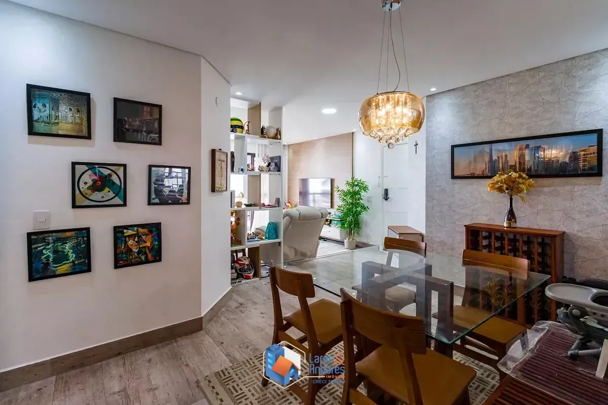 Imagem APTO À VENDA, COM 154M², 4 QUARTOS (1 SUÍTE), SACADA ENVIDRAÇADA, PISO EM PORCELANATO E PLANEJADOS EM TODOS AMBIENTES 8º ANDAR, 2 VAGAS VILA ANDRADE.