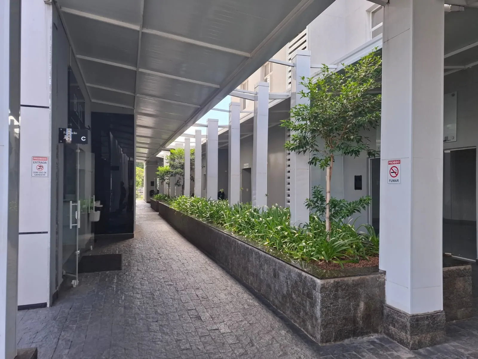 Imagem Sala comercial 200m² Condomínio Black e Whitte- Sorocaba/SP