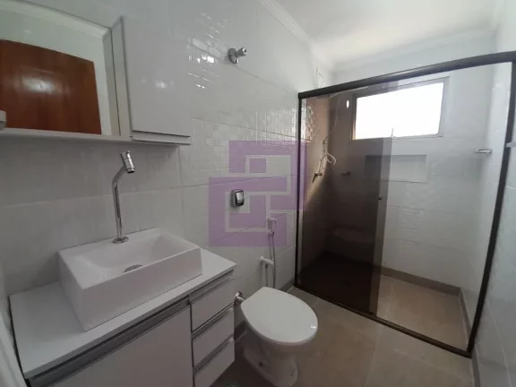 Imagem Apartamento Padrão de 03 dormitórios para locação anual nas Pitangueiras.
